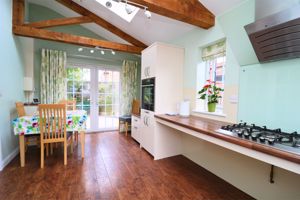 Photo 11- click for photo gallery